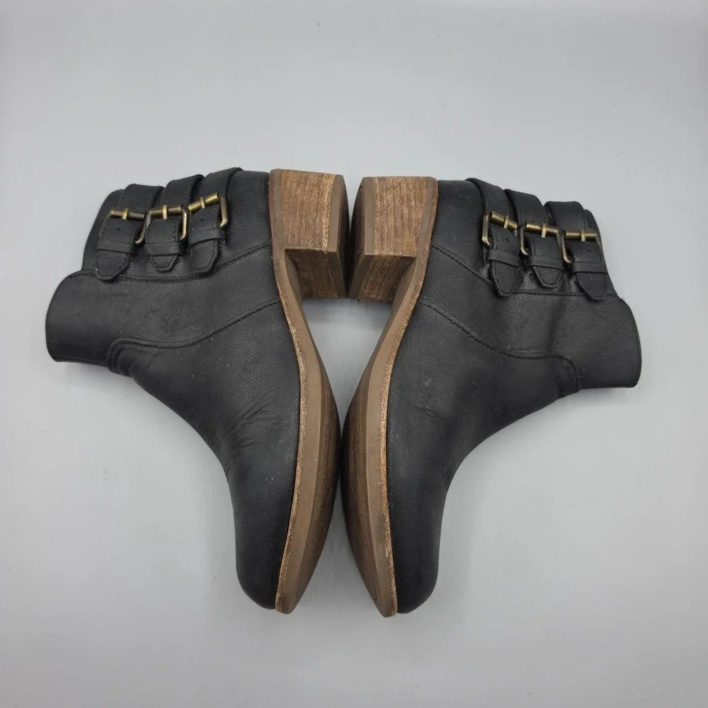 UGG colors may